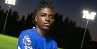 Лавия получи травма при дебюта си за Челси