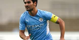  Гюндоган: Не преговарям с Манчестър Сити