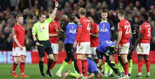 Нотингам продължава за сметка на Тотнъм