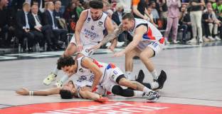  Ефес се класира за финала на Евролигата