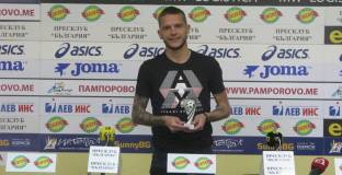 Юли Ненов се закани на Левски