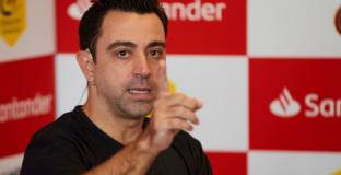  Шави се съгласи да оглави Барселона