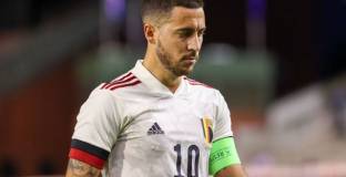 Челси може да върне Азар