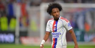 Малик Фофана разглежда Ливърпул и Ман Сити