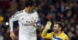 Берое отпрати Владо Стоянов и бивш играч на Нюкасъл