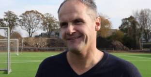 Новият треньор на Ботев Пловдив пристигна в България