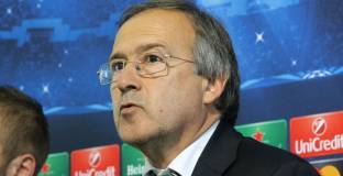 Дерменджиев: Мъри Стоилов изгражда стил, който съдържа стабилност и агресия