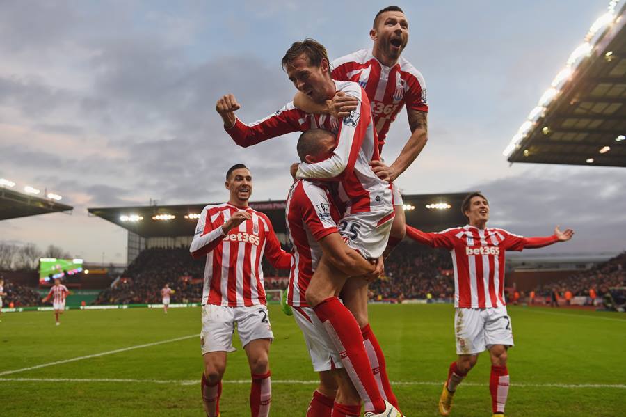 Стоук Сити - Арсенал 3:2 