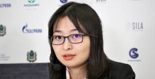 Реми в 4-та партия за шахматната корона при жените 