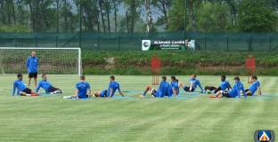 Дрон дебне левскарите в Добринище (видео)