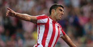 Спукана гума и висока скорост са причинили смъртта на Рейес 