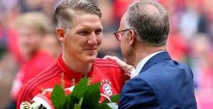 Румениге: Вратите на Байерн Мюнхен винаги са отворени за Швайнщайгер