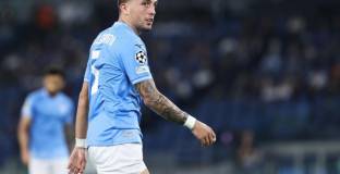 Агентът на Пелегрини коментира отстраняването му