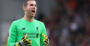 Адриан остава в Ливърпул за сезон 2023/24