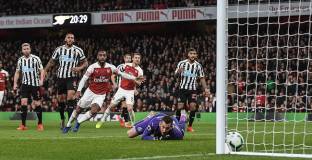 Арсенал се справи с Нюкасъл и измести Тотнъм от третата позиция