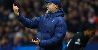 Клинсман намекна, че би поел Тотнъм