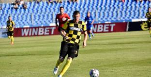 Слаб Ботев Пловдив загуби от Монтана, Ферарио Спасов подаде оставка