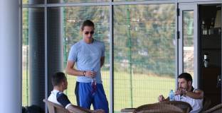 Националите започнаха да се събират в Бояна (снимки)