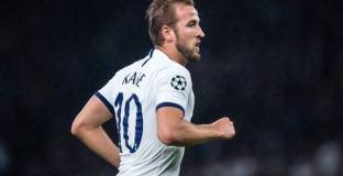 Фърдинанд: Кейн трябва да направи избор между Тотнъм и трофеите