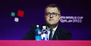 Директор на ФИФА: Като гей се чувствам добре в Катар 