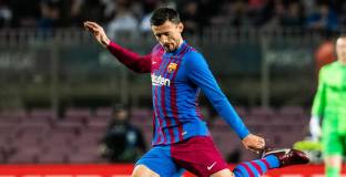 Ленгле е близо до преминаване в Тотнъм 