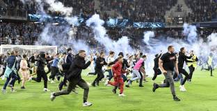 Льо Авър коментира боя между феновете 