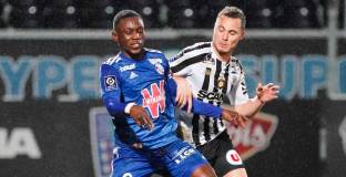 Страсбург - Анжер 0:0 