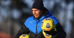 Конте иска нападател, ако Санчес отиде в Рома