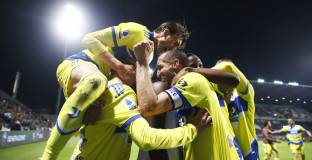 Юве с обрат срещу Сасуоло (видео)