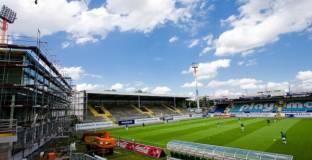 Байерн продължава с наказателните акции