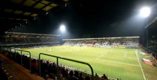 ПСЖ не бива да подценява Оксер