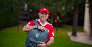 Стоичков след победата на ЦСКА над Левски: Обожавам пълна раница с голове