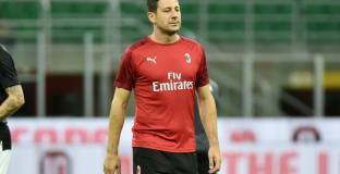 Бонера: Рано е да говорим за титла на Милан