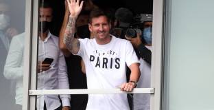 Меси трябва да получи от Барса 39 милиона за лоялност