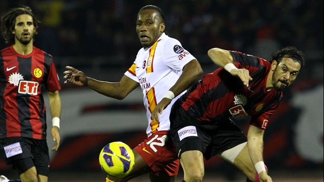 Ескишехирспор - Галатасарай 0:0 