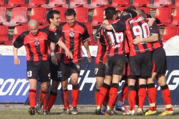 Етър - Локомотив София 2:2 