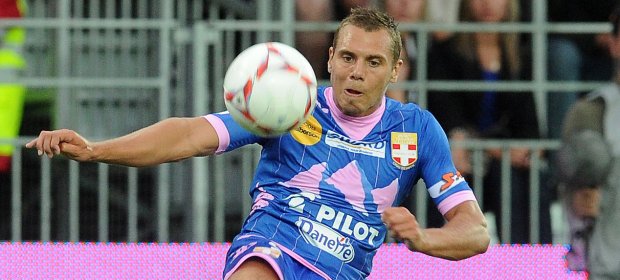 Евиан - Рен 4:2 