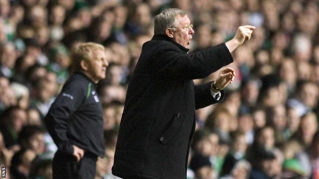 Страхън: Сър Алекс е вечен