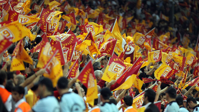 Галатасарай - Трабзонспор 2:0 