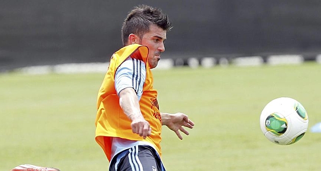 Барселона вдига заплатата на Вия