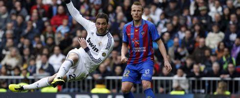 Аниели и Марота летят за Мадрид заради Игуаин