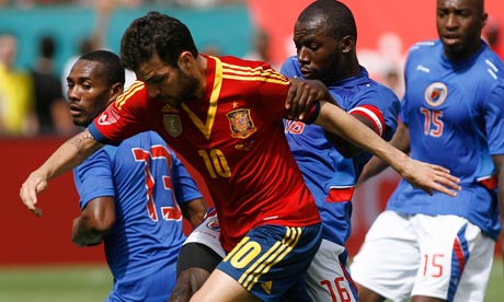 Фабрегас: Не искам да напускам Барселона