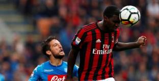 Милан и Наполи със скучно и незадоволително равенство (видео)