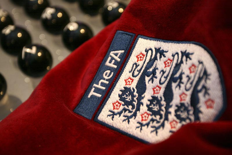 Футболната Асоциация променя правилата в Англия
