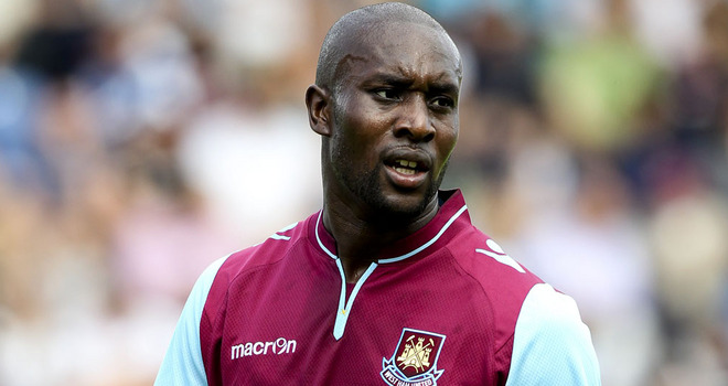 Карлтън Коул започна преговори със Сент Етиен