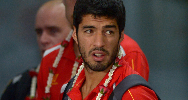 Айър: Суарес ще бъде с нас през следващия сезон