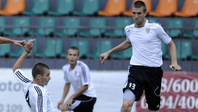 Любимец - Локомотив София 2:1 