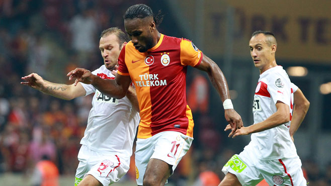 Галатасарай - Анталияспор 1:1 