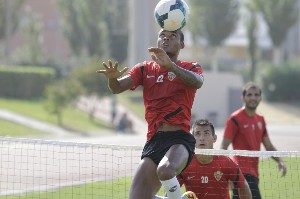 Алмерия - Леванте 2:2 