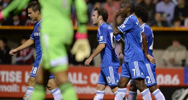 Рамирес може да пропусне мач заради травма